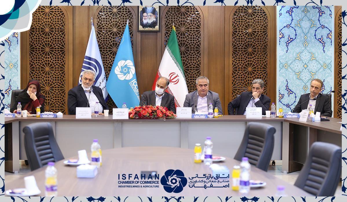 امروز باید به سرمایه های انسانی توجه بیشتری شود