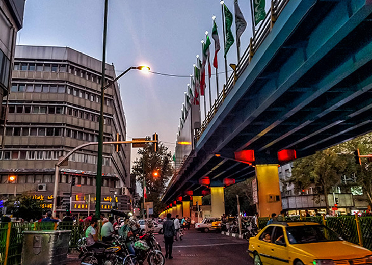 از وال استريت نيويورک تا پل حافظ تهران