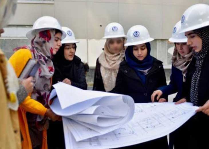 نقش زنان در بحران های اجتماعی