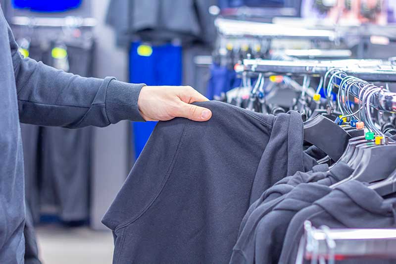 مقایسه لباس ساخته شده با نانو و لباس معمولی