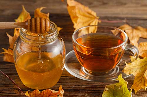 نوشیدنی عسل و گلاب و زعفران