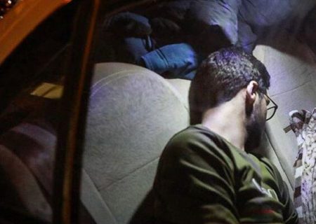 زندگی در سلول های آهنی