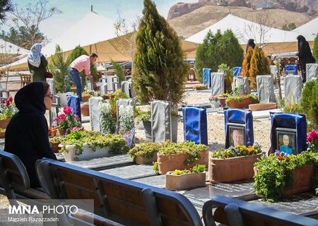 تدفین اموات با حضور حداقلی بستگان