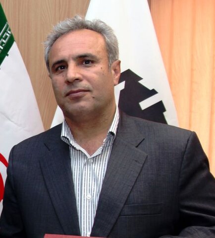 برای تامین مواد اولیه خود بلاتکلیف هستیم