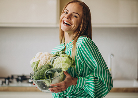 گیاهخواری چیست و گیاهخواران چه می خورند؟