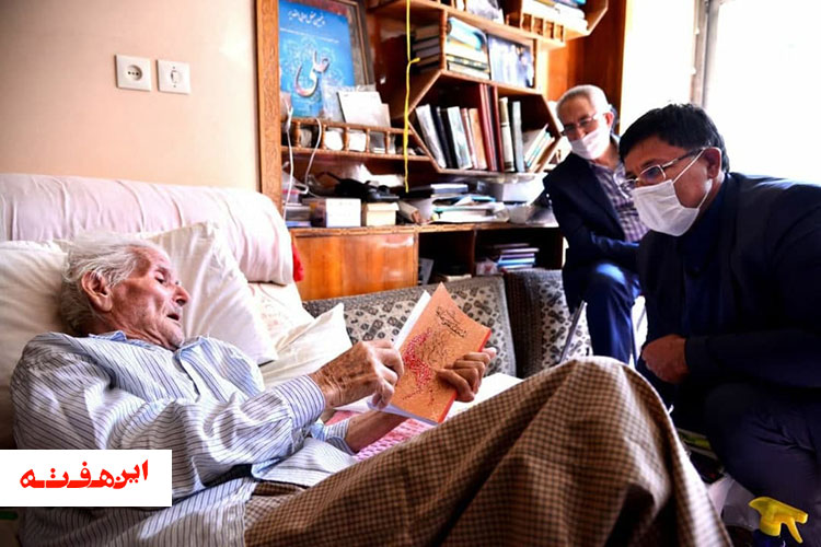 طبع هویدا در پاییز شاعرانگی