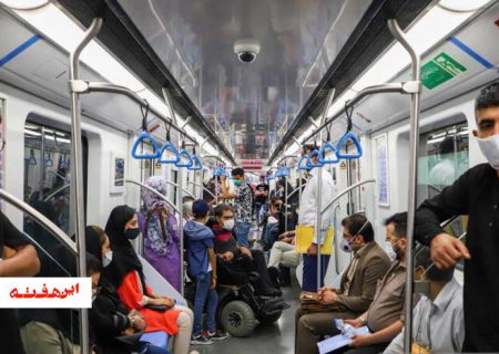 متروی شلوغ و مسافری به نام کرونا