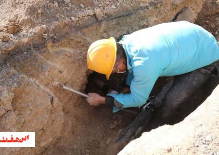 پیشرفت ۵۰ درصدی  اصلاح شبکه فرسوده ۹ روستای تیران و کرون