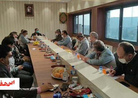 فولاد مبارکه در شرایط حاضر همچنان به روند تولید ادامه می دهد