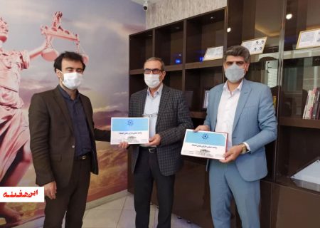 اعطای نشان اعتماد به واحدهای صنفی برگزیده