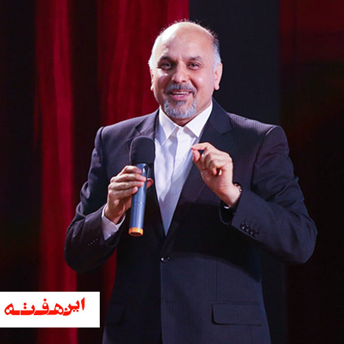 موفقیت با تغییر نکردن بیگانه است