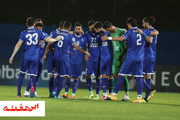 استقلال هدیه را پس فرستاد