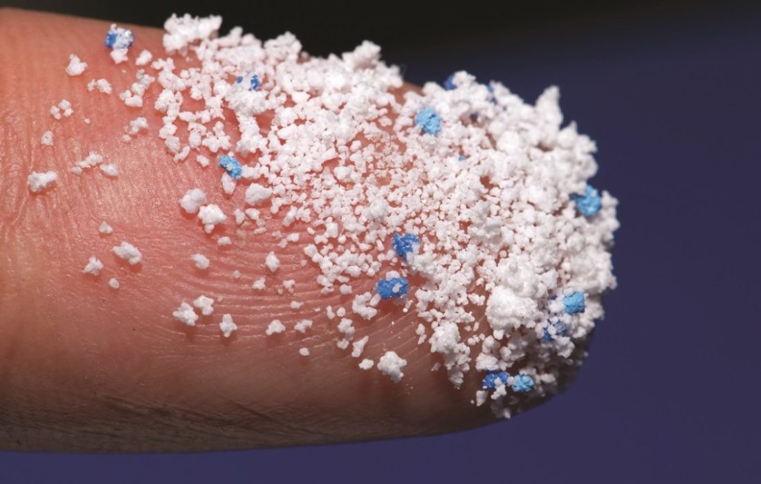 خطر پنهان نانوپلاستیکها؛ آلودگی خاک و پیامدهای آن برای ما